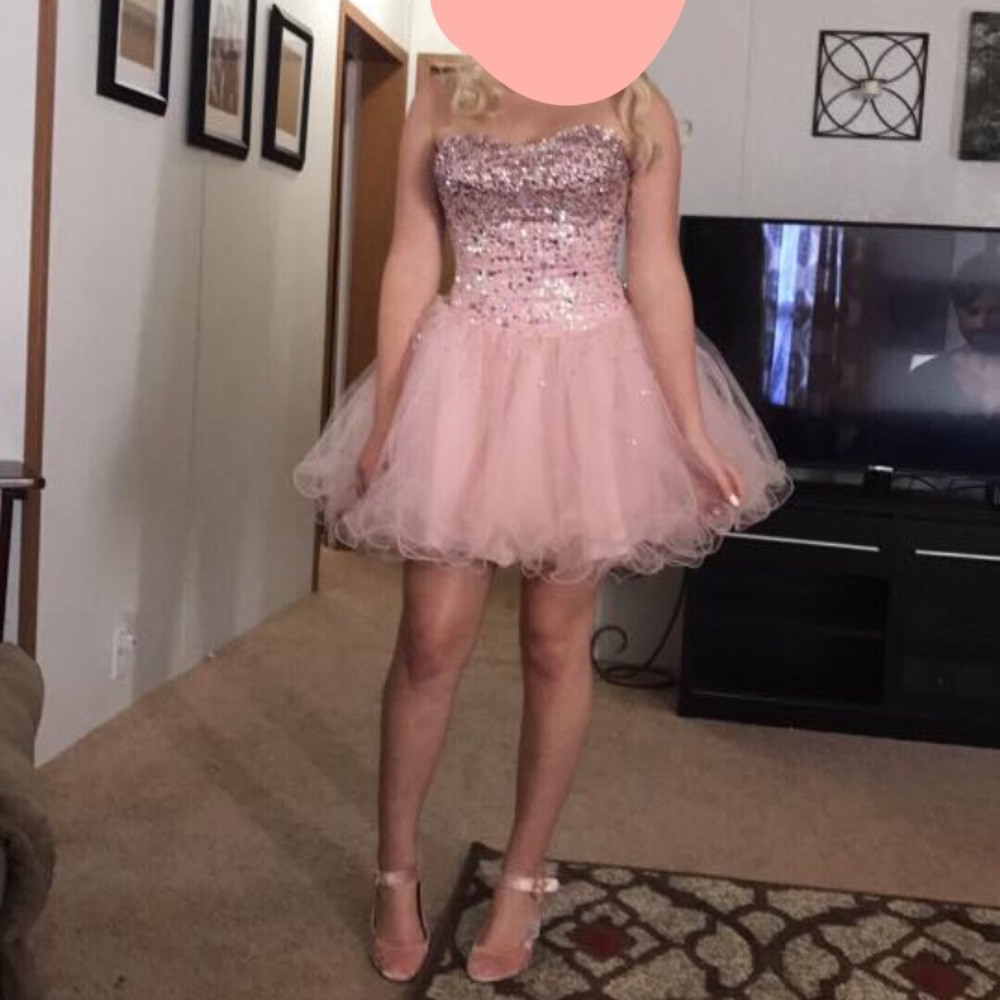 Pink Homecoming Dress💗💅🏽🌸